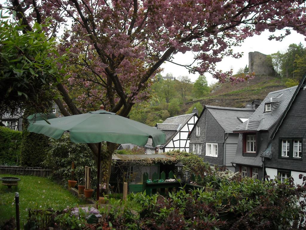 Hallerblick 蒙绍 外观 照片